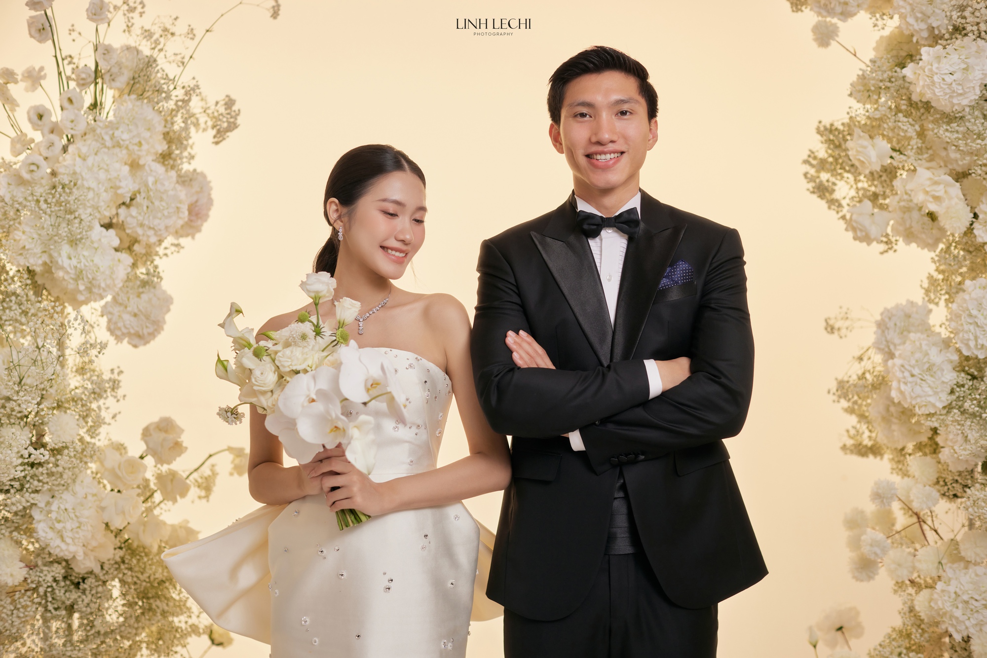 Bí mật đằng sau đầm cưới Doãn Hải My - Đoàn Văn Hậu