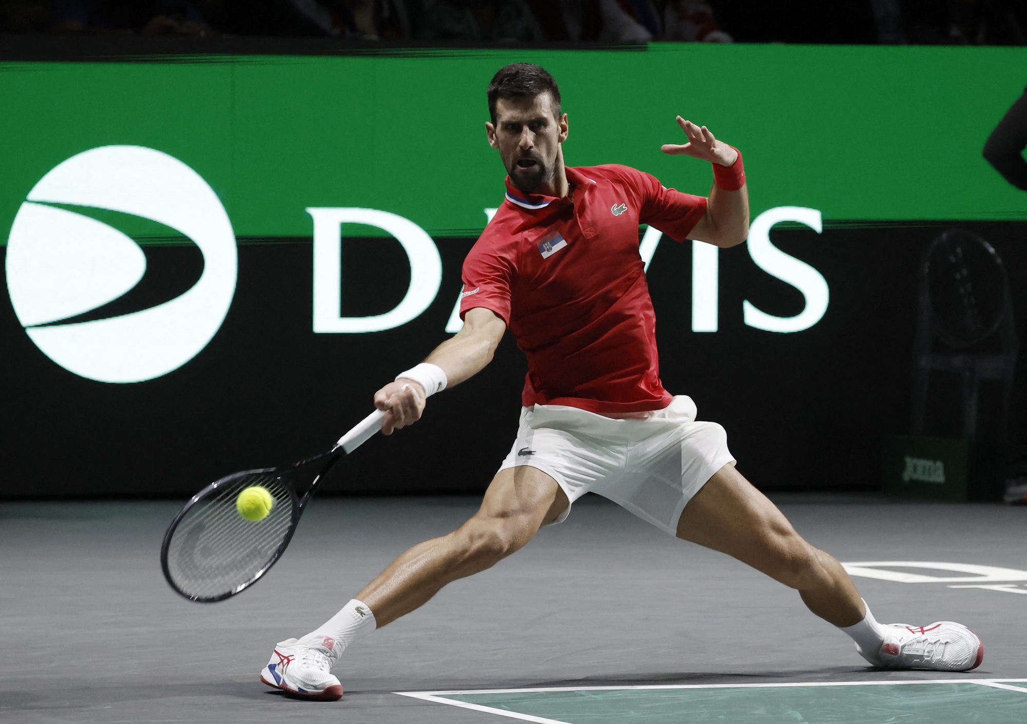 Djokovic nổi giận với điều chưa từng xảy ra trong hơn 20 năm thi đấu - Ảnh 2.
