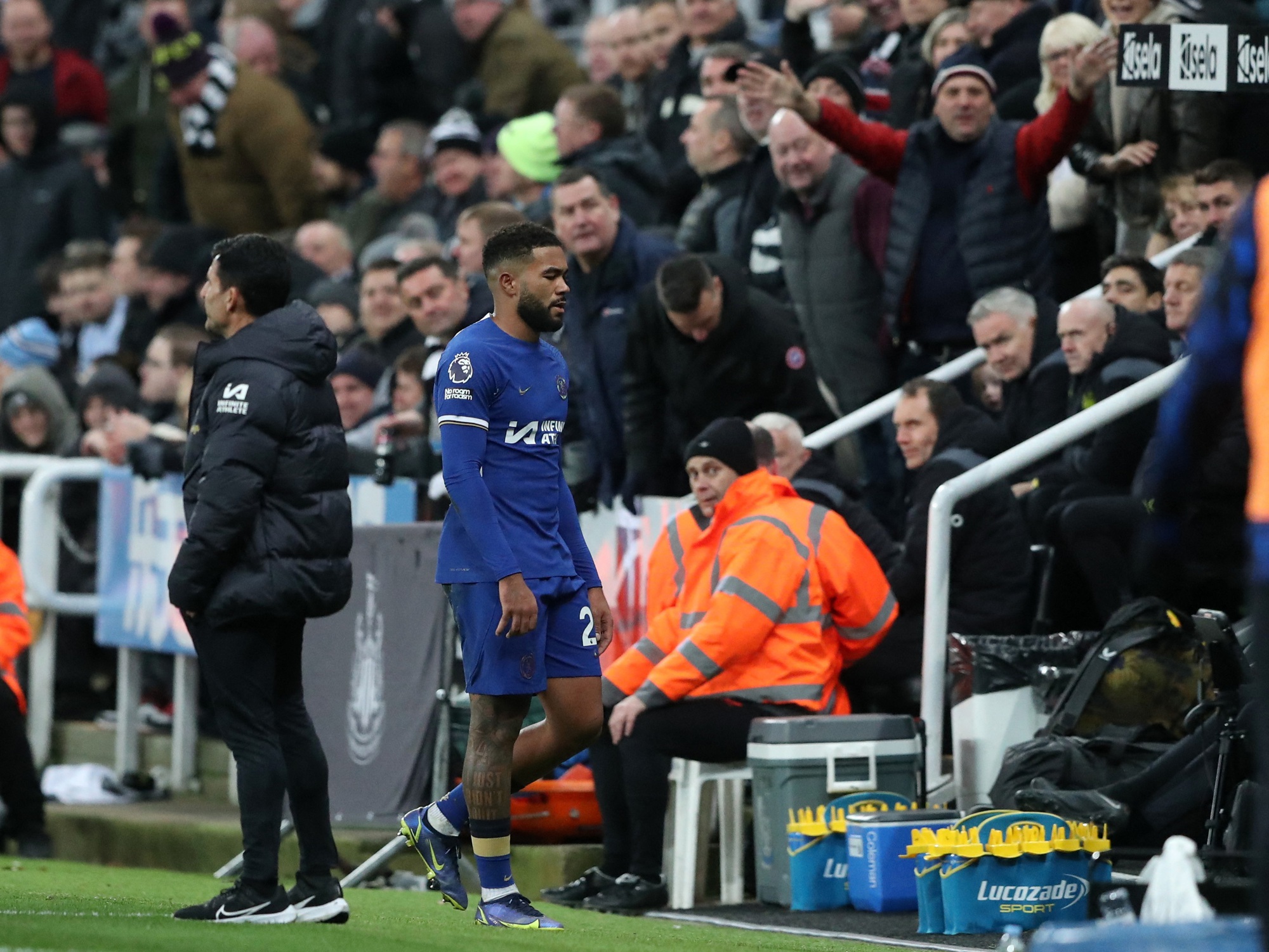 Havertz đưa Arsenal l&ecirc;n đỉnh bảng, Chelsea thua thảm m&agrave; c&ograve;n thiệt qu&acirc;n - Ảnh 3.
