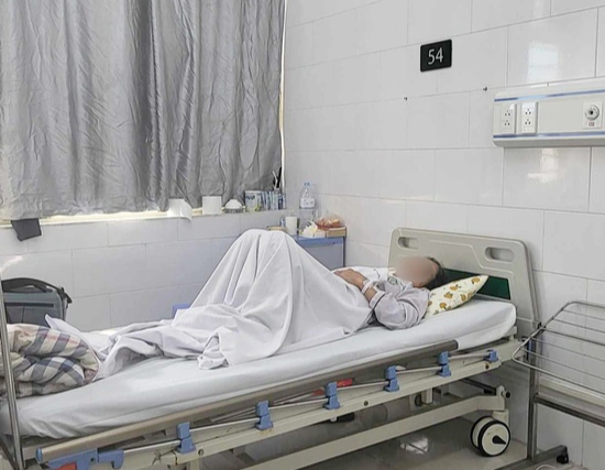 Loại độc tố nấu ch&iacute;n vẫn kh&ocirc;ng hết khiến 2 người ngộ độc nặng - Ảnh 1.