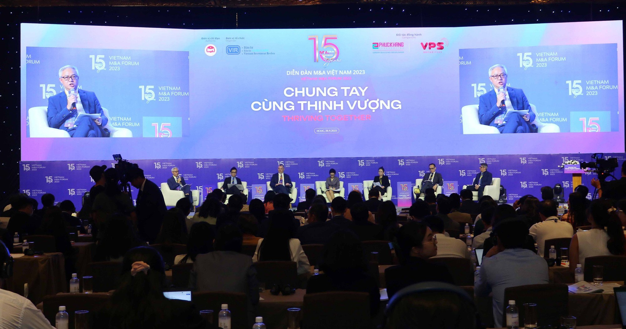 Mua bán, sáp nhập có thể là "phao cứu sinh" cho nhiều doanh nghiệp