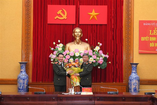 Điều động thiếu tướng Vũ Hồng Văn đến công tác tại Ủy ban Kiểm tra Trung ương - Ảnh 1.