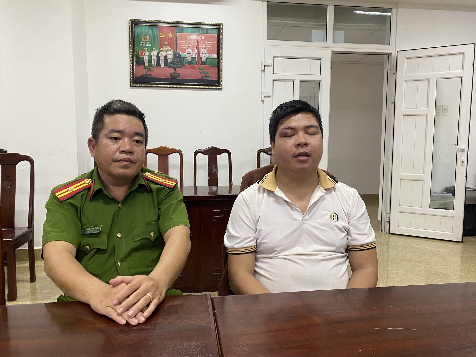 Rõ nguyên nhân đối tượng dùng kéo đâm chết bạn nhậu