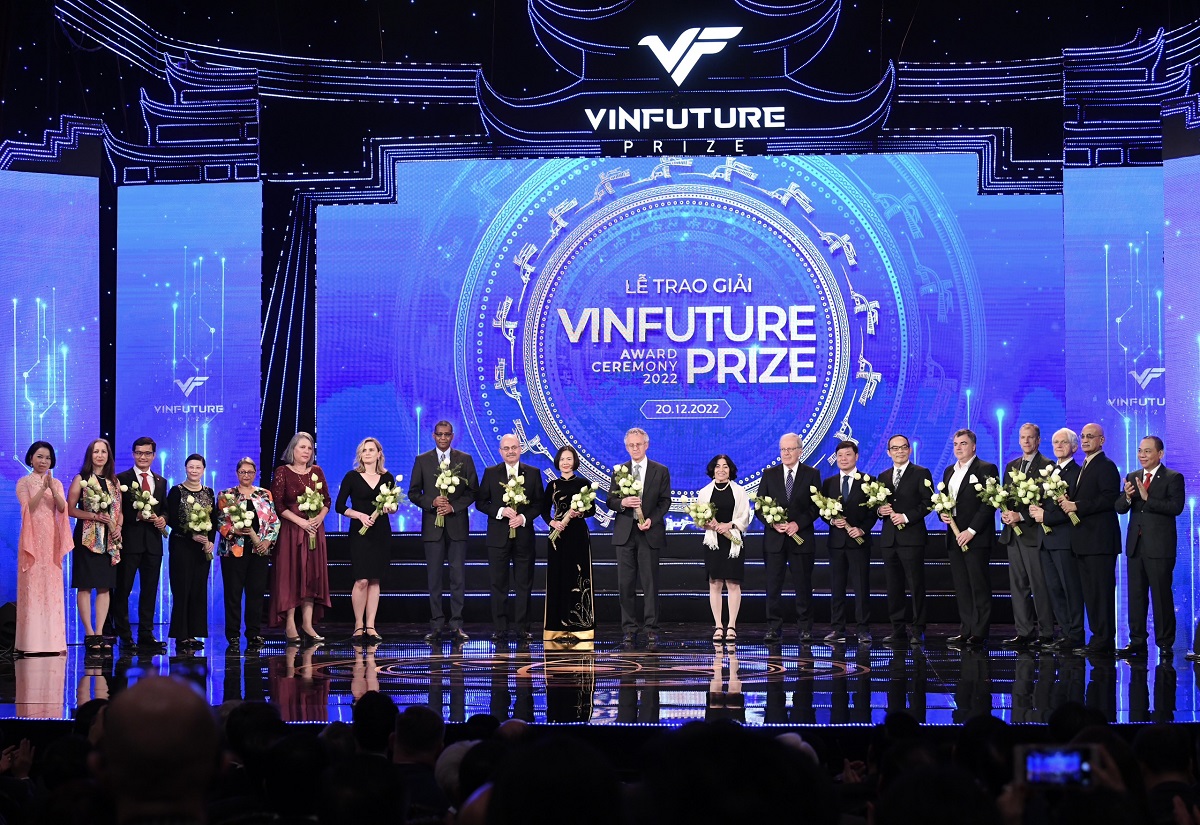 VinFuture công bố Tuần lễ Khoa học Công nghệ và Lễ trao giải 2023 - Ảnh 4.
