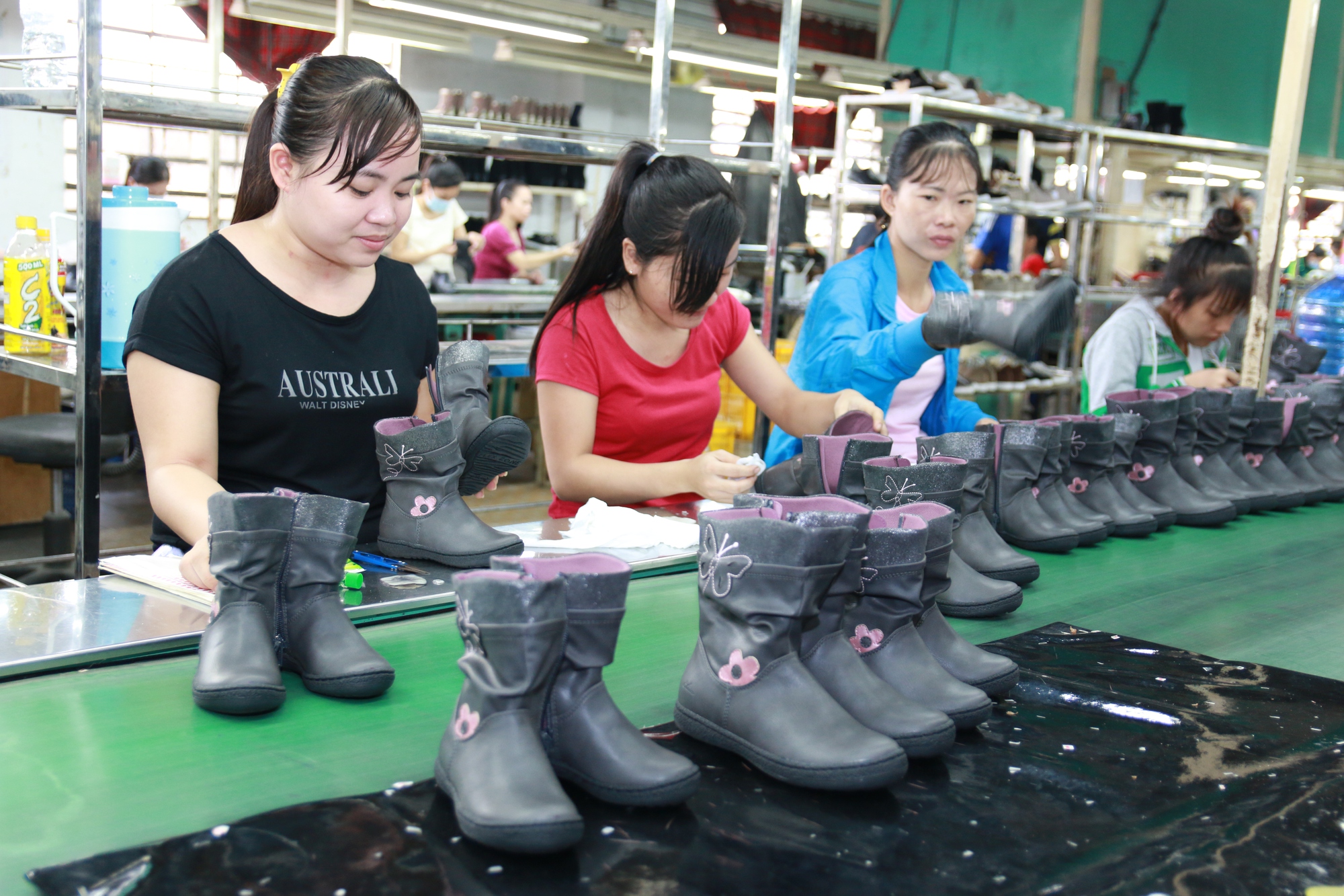 Hưởng trợ cấp thất nghiệp tối đa 12 tháng
