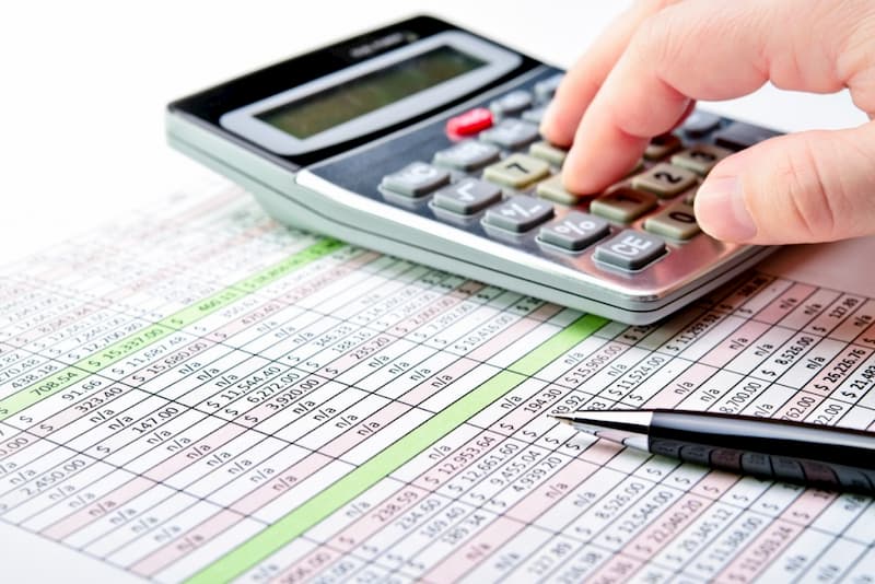 Giúp doanh nghiệp bớt gánh nặng thuế phí