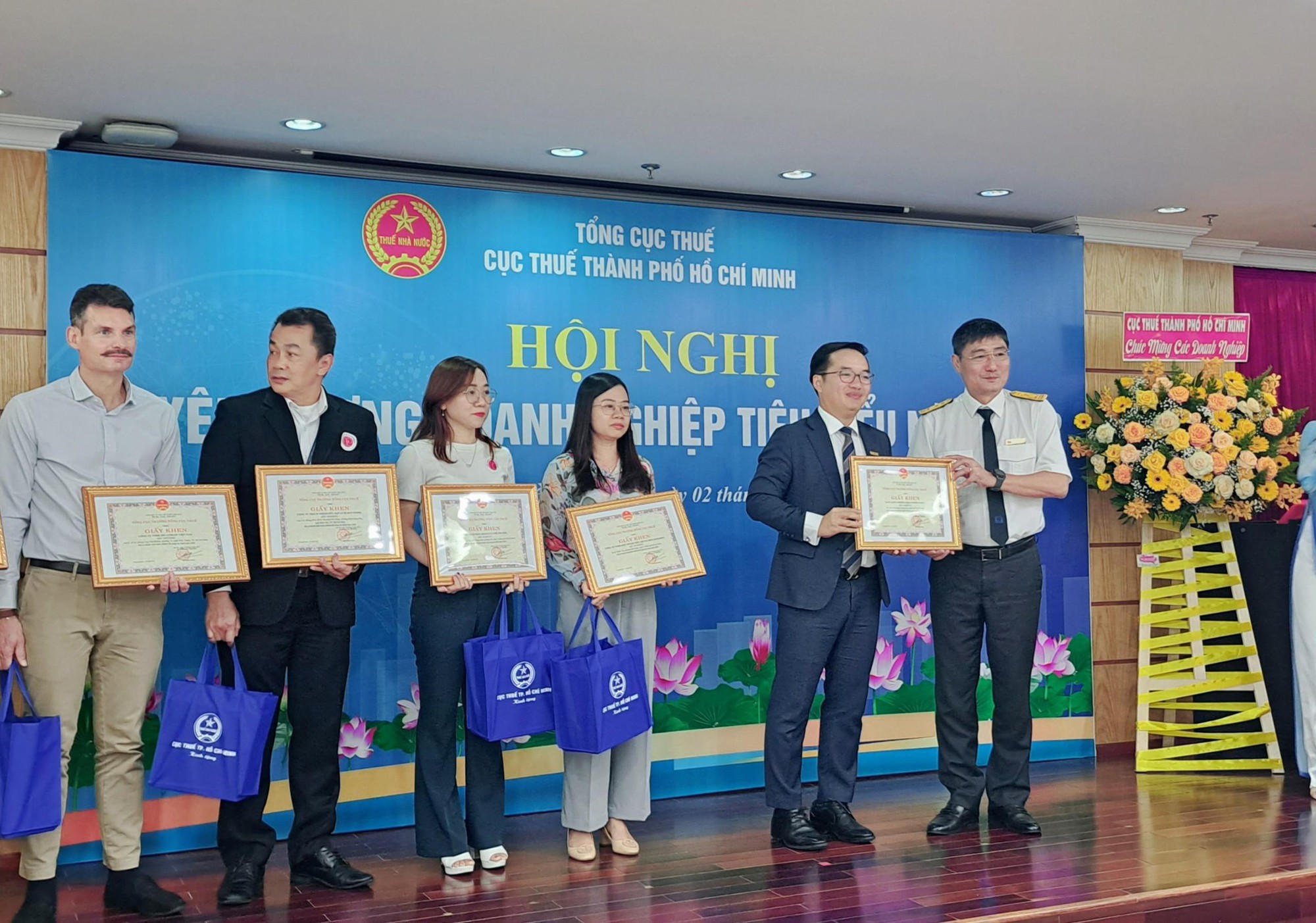 Nam A Bank – Top 50 Doanh nghiệp tiêu biểu năm 2022