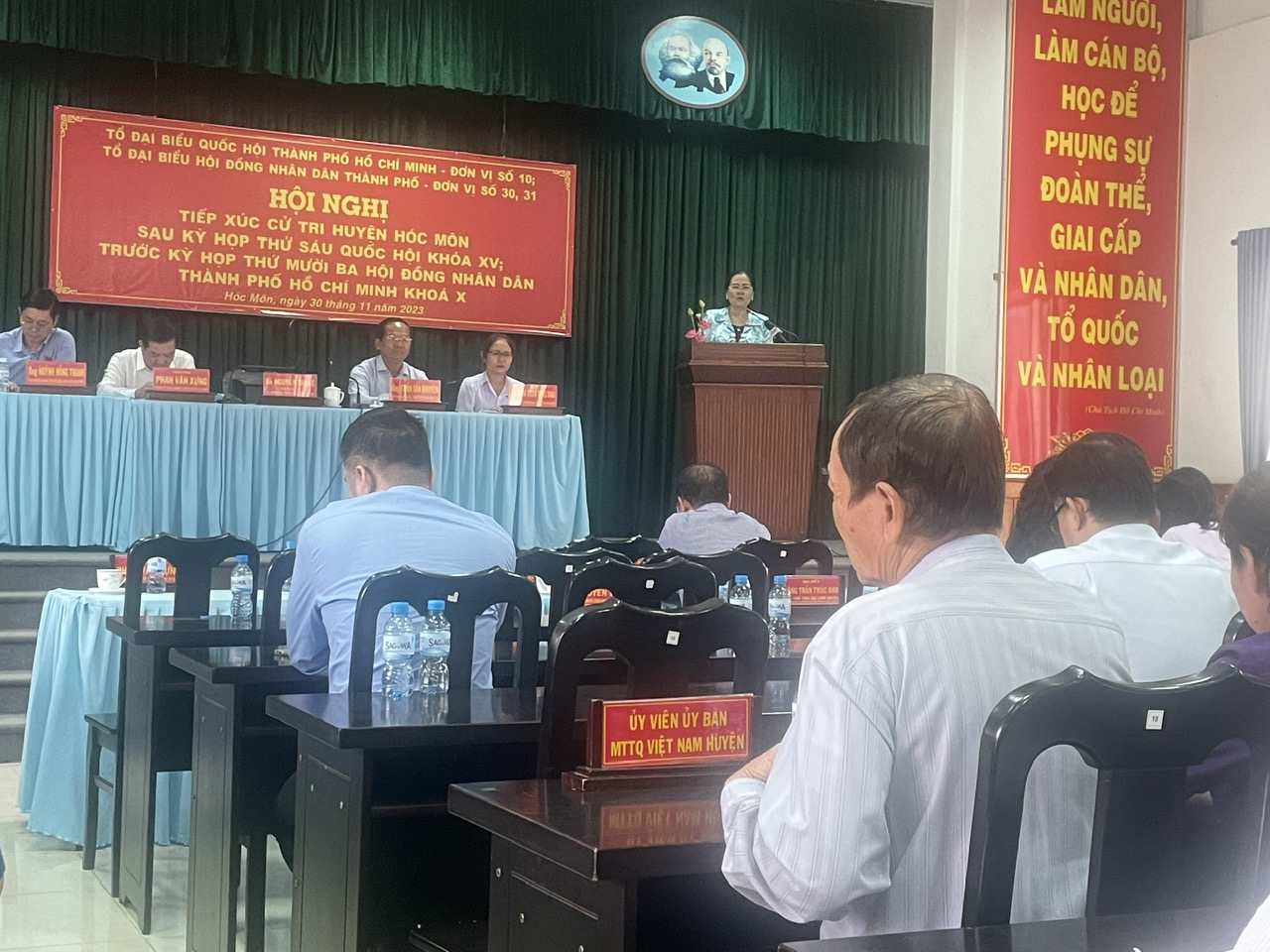 Cử tri kiến nghị xóa quy hoạch treo, đường dự phóng - Ảnh 2.