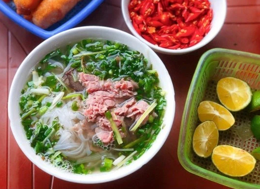 Sau ăn phở, người đàn ông nhập viện vì sốc phản vệ độ 3