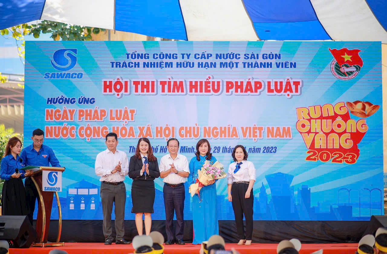 Tổng C&ocirc;ng ty Cấp nước S&agrave;i G&ograve;n tổ chức cuộc thi t&igrave;m hiểu ph&aacute;p luật - Ảnh 5.