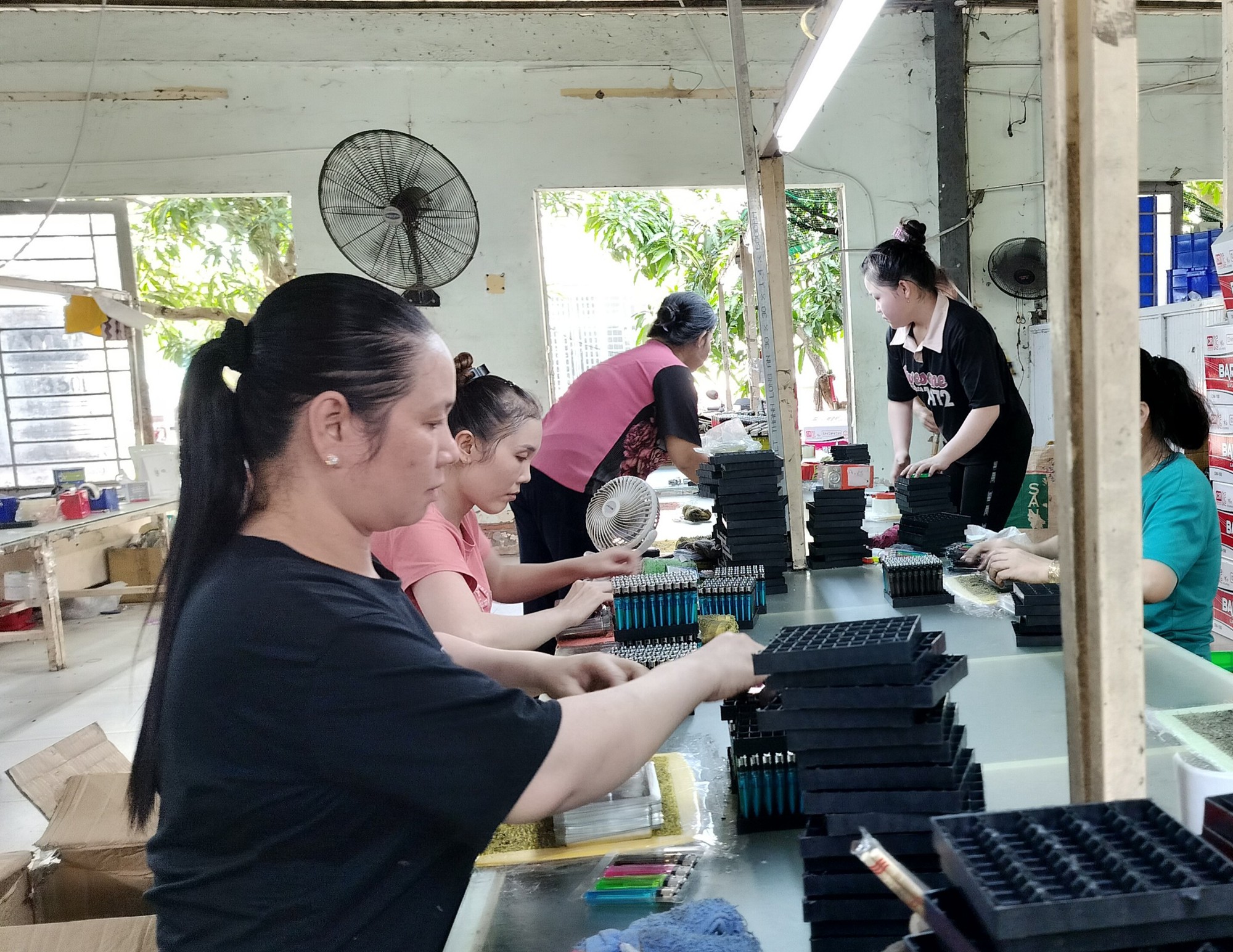Điều chỉnh mức đóng BHXH để cải thiện lương hưu