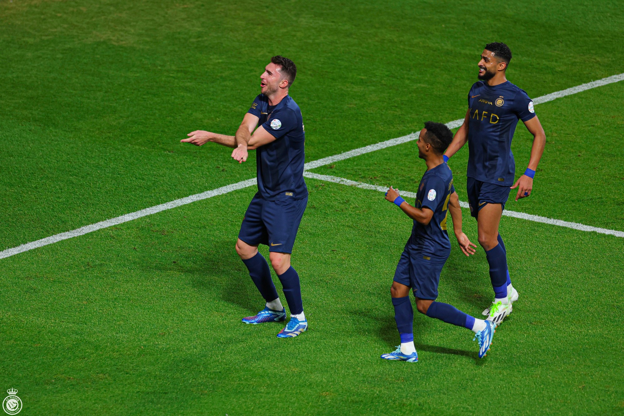 Ronaldo lập si&ecirc;u phẩm mở tỉ số v&agrave; kiến tạo trong chiến thắng của Al-Nassr - Ảnh 5.