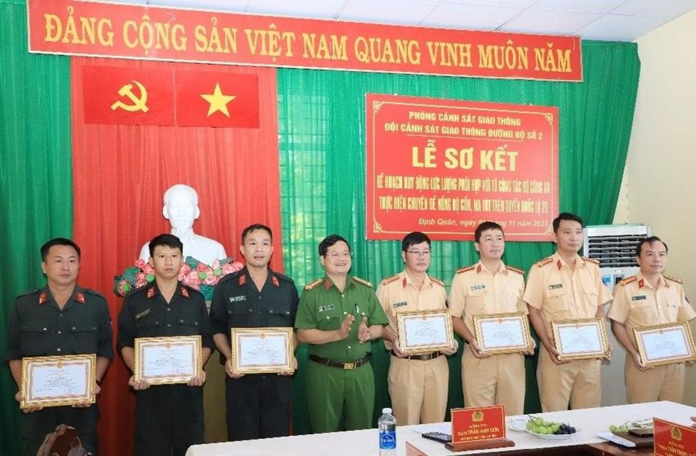 Bất ngờ kết quả 1 tuần ra qu&acirc;n kiểm so&aacute;t giao th&ocirc;ng ở Đồng Nai - Ảnh 2.