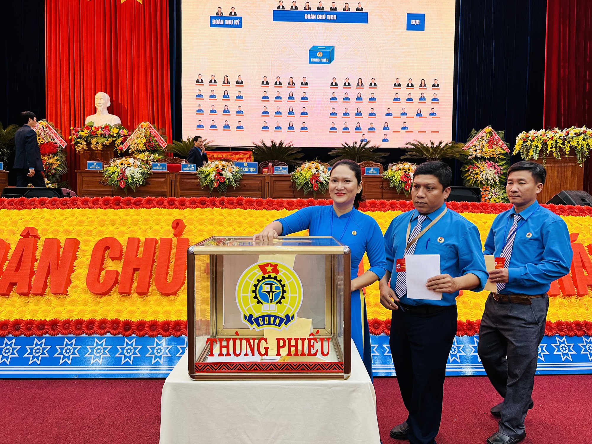 Phó chánh Văn phòng Tỉnh ủy Đắk Lắk giữ chức Chủ tịch LĐLĐ tỉnh