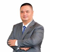 Một lãnh đạo của Sở Chứng khoán TP HCM thôi chức vụ để đi du học