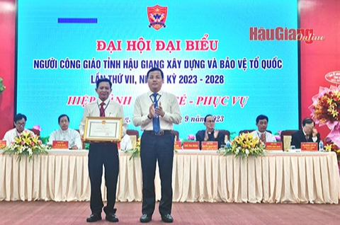 Hậu Giang: Tiếp xúc, đối thoại trực tiếp với đồng bào Công giáo