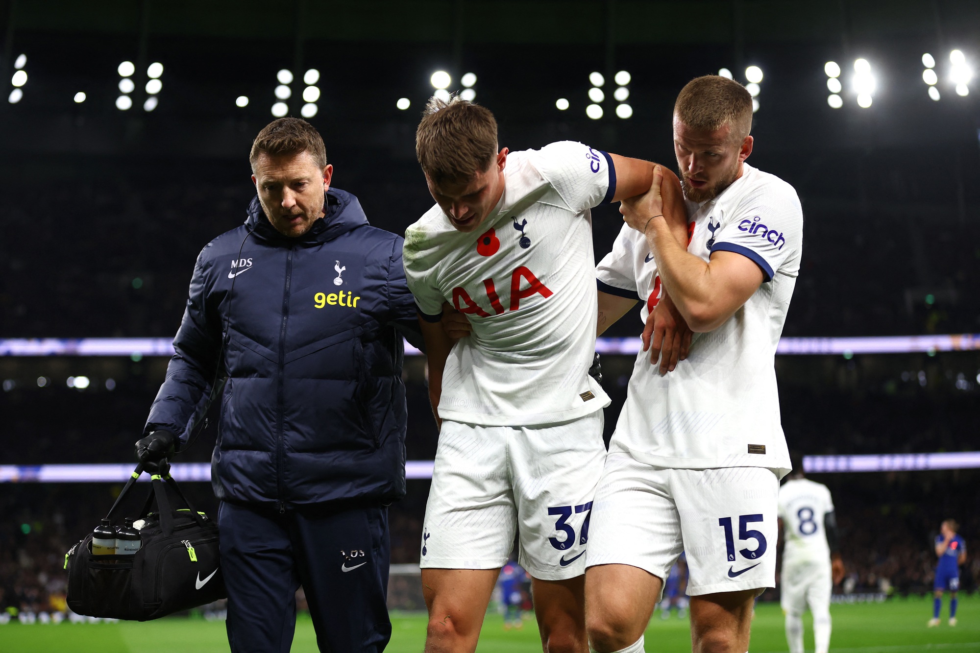 Chelsea ngược d&ograve;ng quật ng&atilde; Tottenham trong trận đấu 2 thẻ đỏ - Ảnh 7.