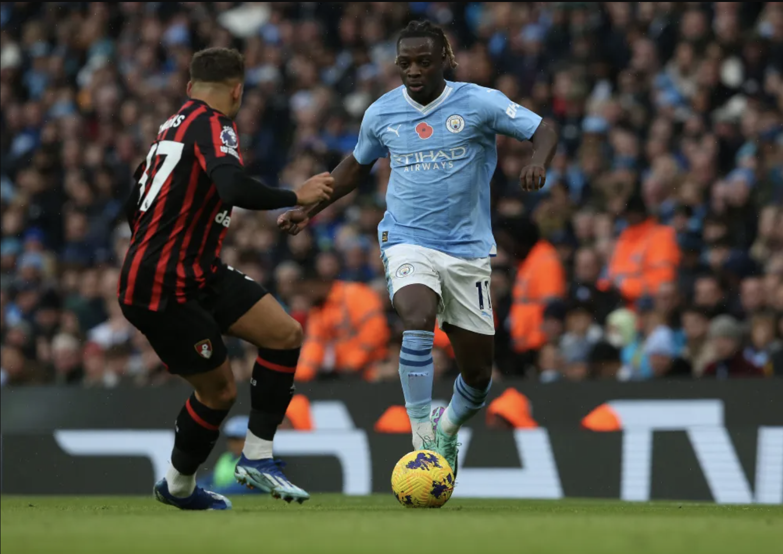 Jeremy Doku: S&aacute;t thủ b&oacute;ng tối của Man City - Ảnh 1.