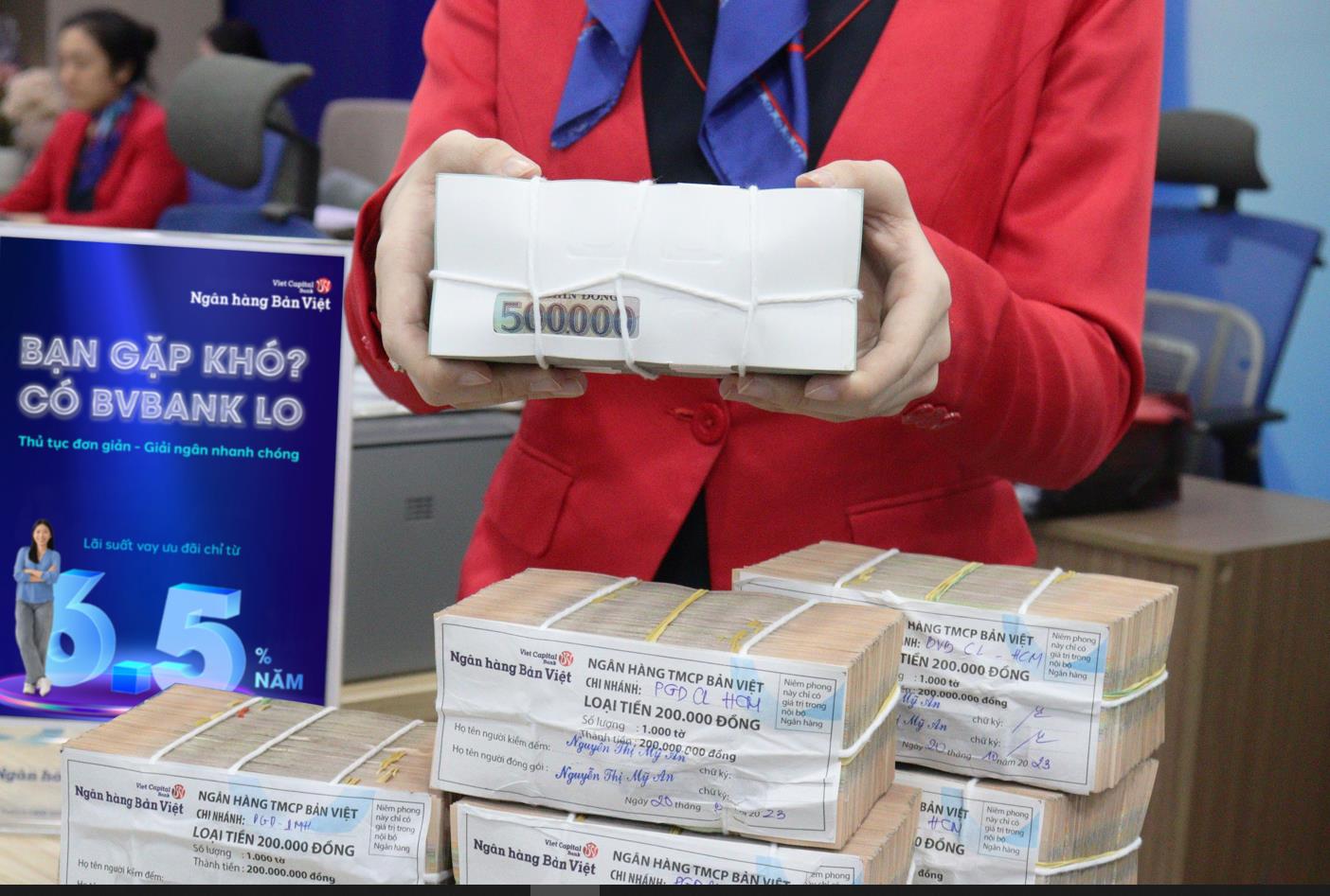 L&atilde;i suất giảm k&iacute;ch th&iacute;ch nhu cầu vay mua nh&agrave; - Ảnh 1.