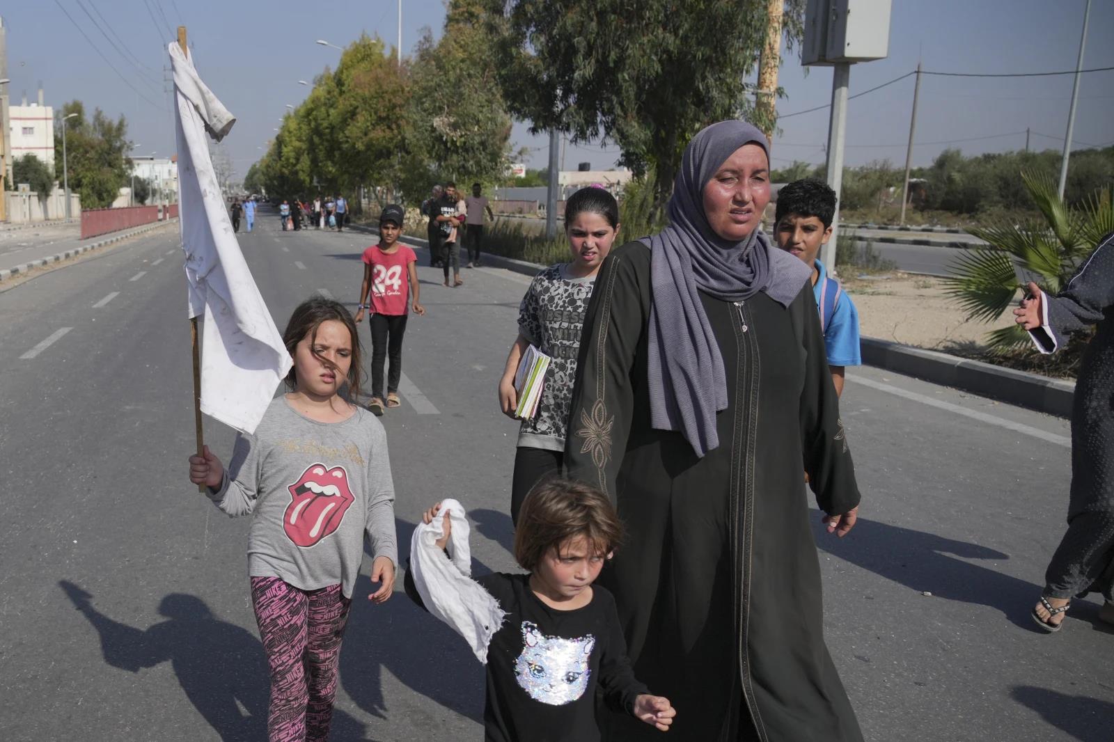 WHO n&oacute;i về những ca phẫu thuật kh&ocirc;ng thuốc m&ecirc; ở Gaza - Ảnh 2.