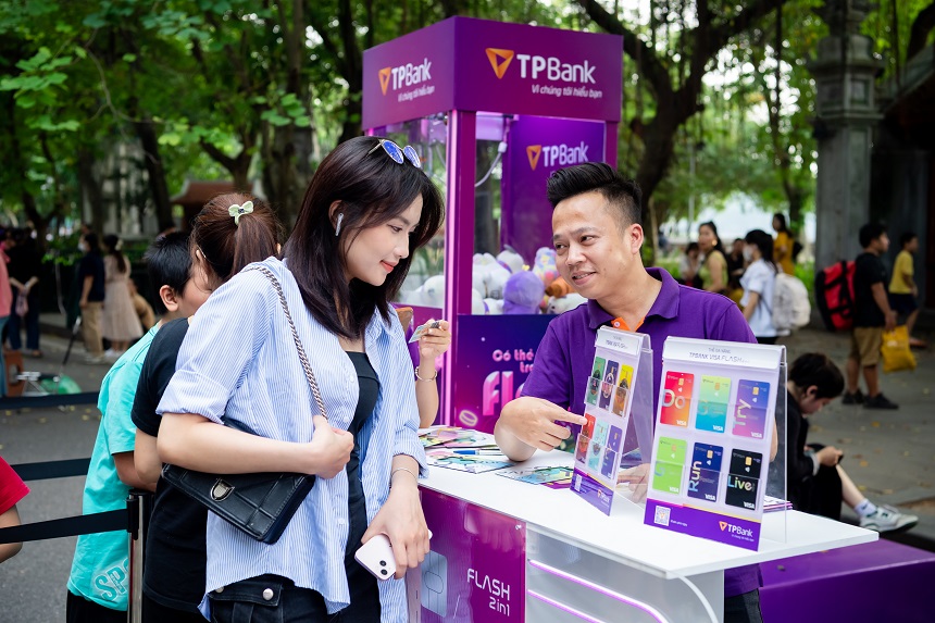 Nhạc hội TPBank 2in1 Concert: Dàn nghệ sĩ đình đám cùng bạn trọn trải nghiệm đỉnh cao - Ảnh 4.