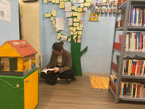 Tại D Free Book, bạn đọc c&oacute; thể thoải m&aacute;i đọc s&aacute;ch m&agrave; kh&ocirc;ng mất ph&iacute;