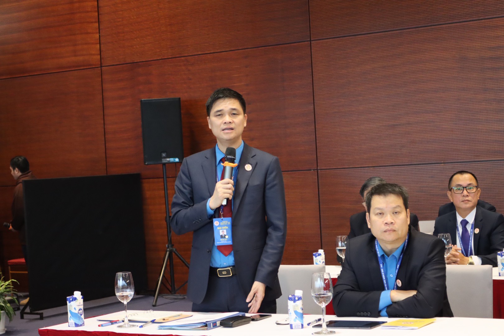 Để người lao động x&acirc;y dựng quyền lợi cho ch&iacute;nh m&igrave;nh- Ảnh 1.