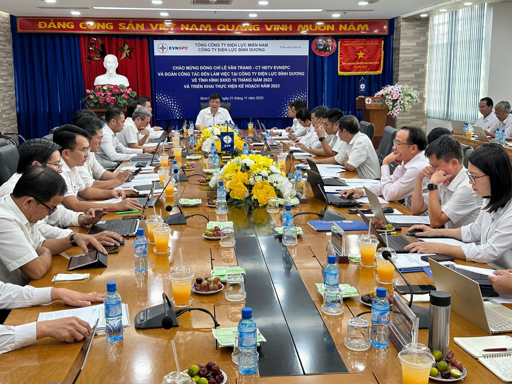 EVNSPC quyết t&acirc;m ho&agrave;n th&agrave;nh kế hoạch 2023- Ảnh 2.