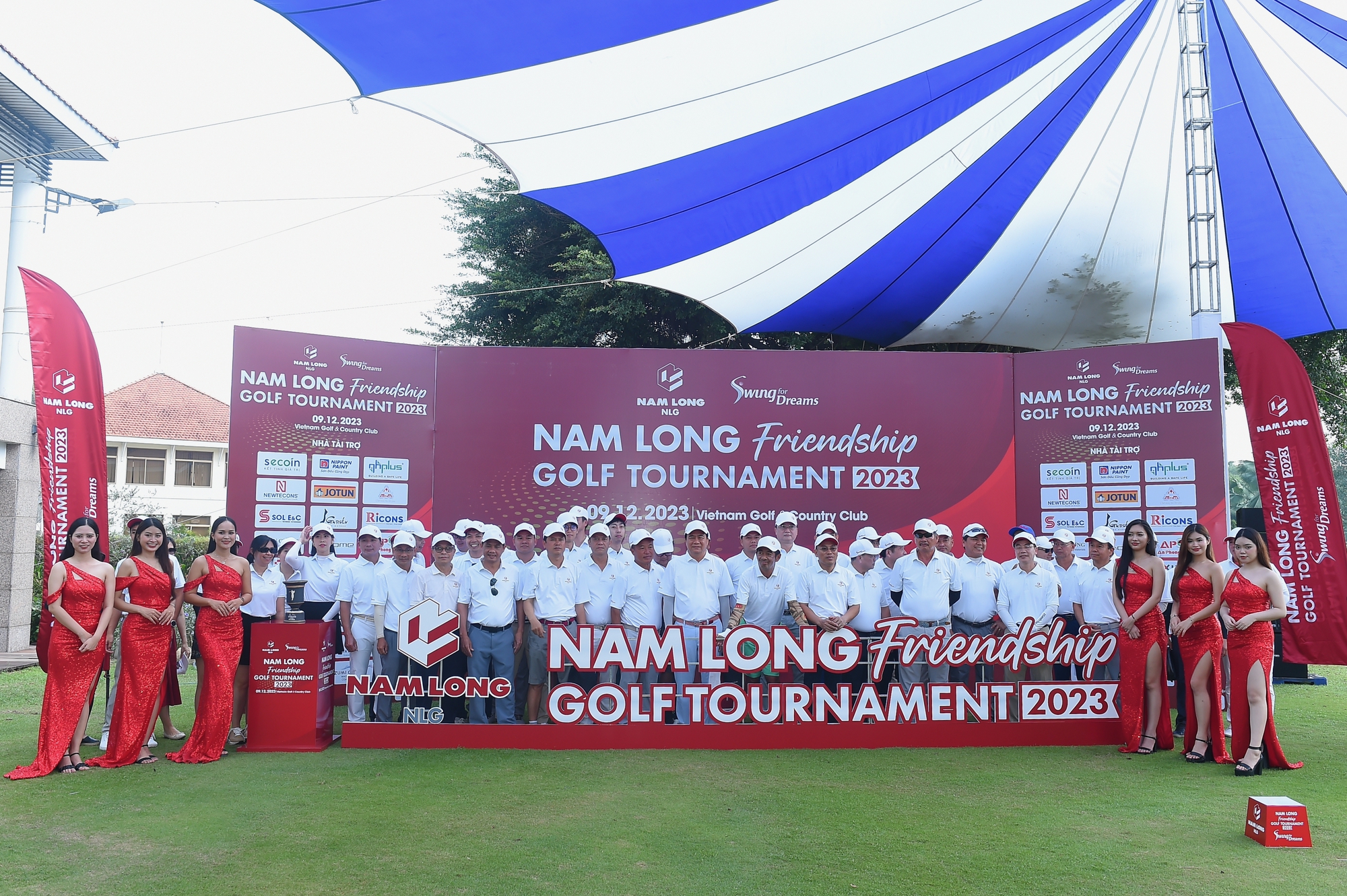 Nam Long Friendship Golf Tournament 2023 đ&oacute;ng g&oacute;p hơn 800 triệu đồng cho học bổng Swing For Dreams- Ảnh 1.