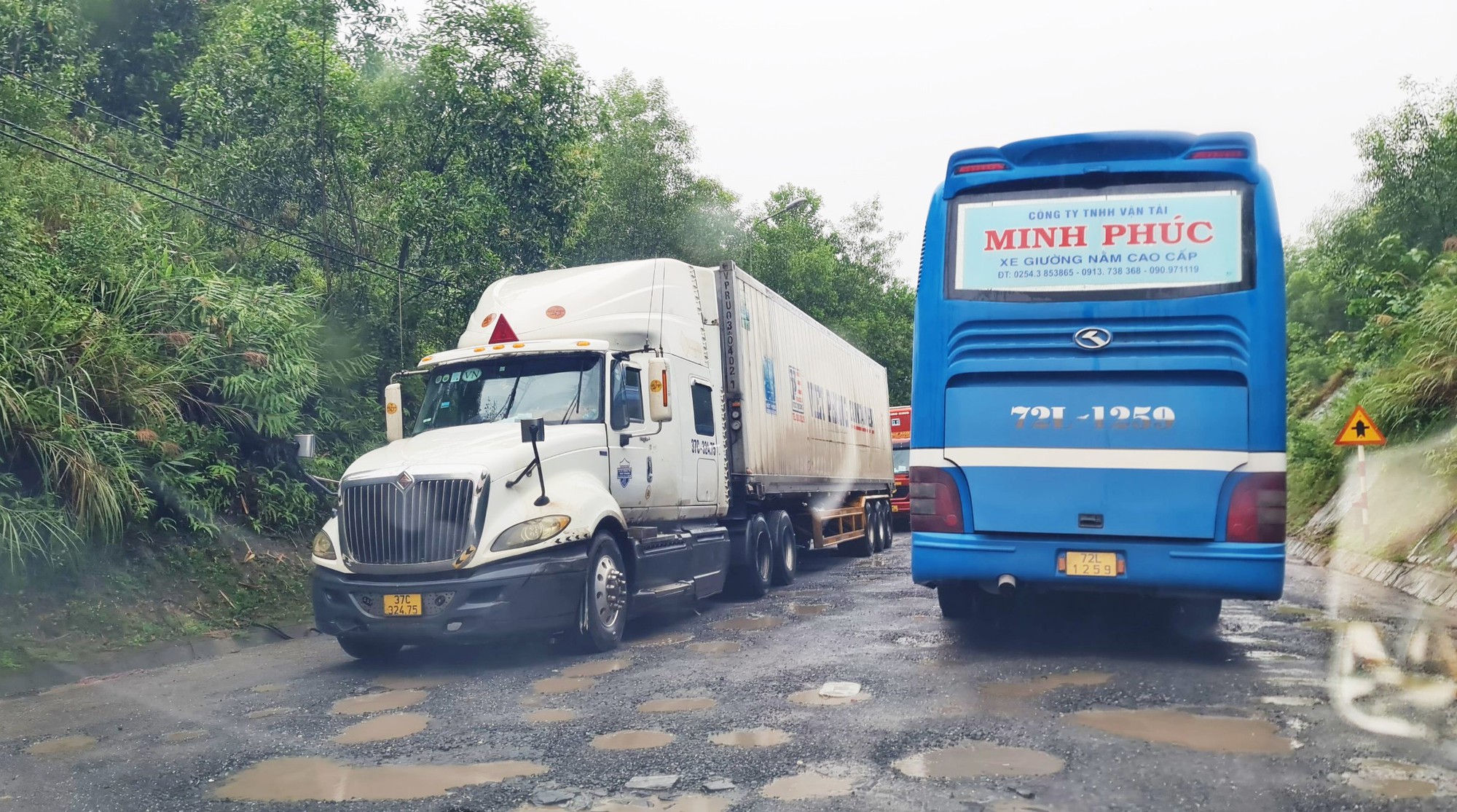 Đà Nẵng xin chuyển hơn 2ha đất rừng làm đường gom cao tốc- Ảnh 1.