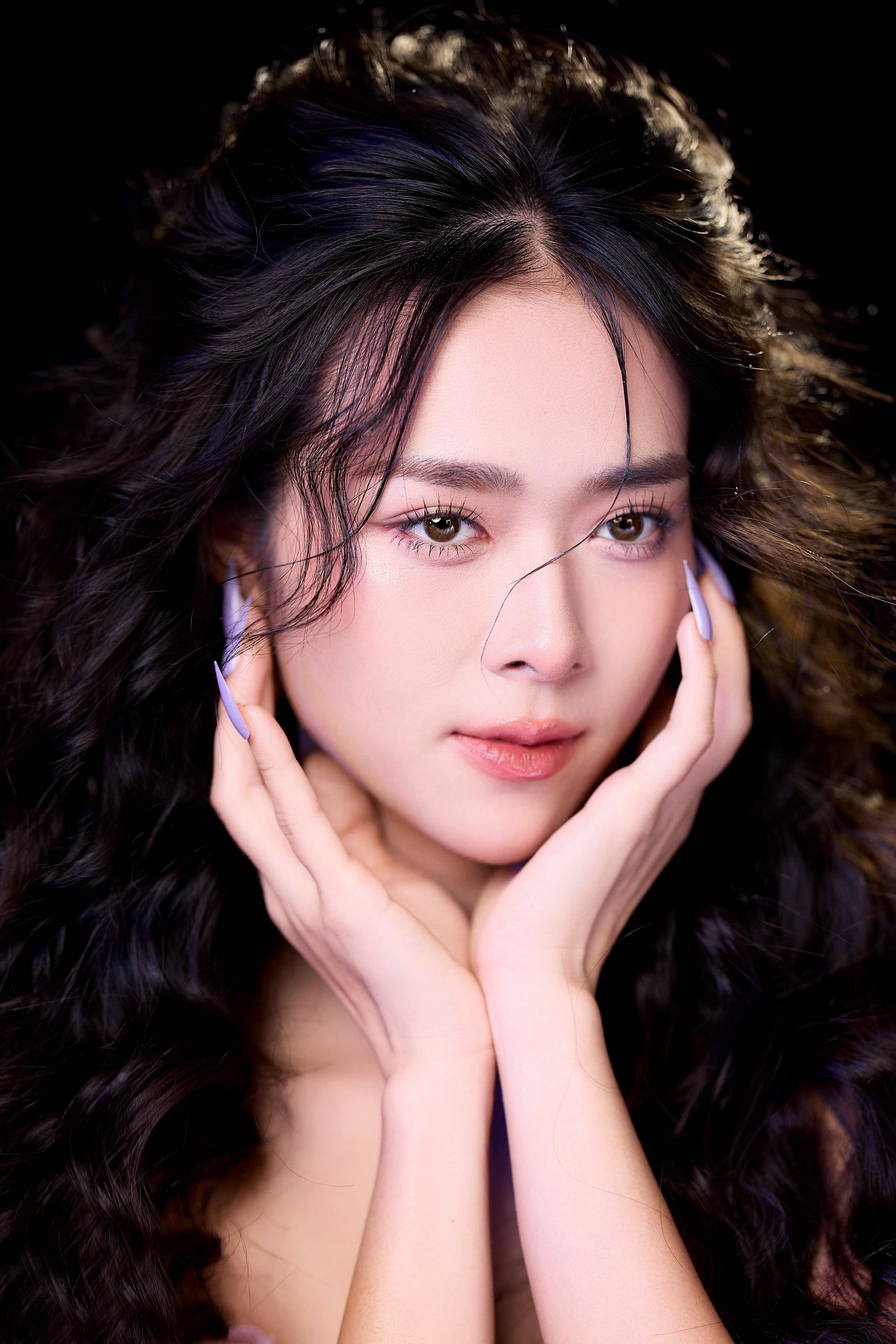 Diệp Bảo Ngọc: Hạnh phúc tự cảm nhận chứ không phải để người khác thấy
- Ảnh 4.