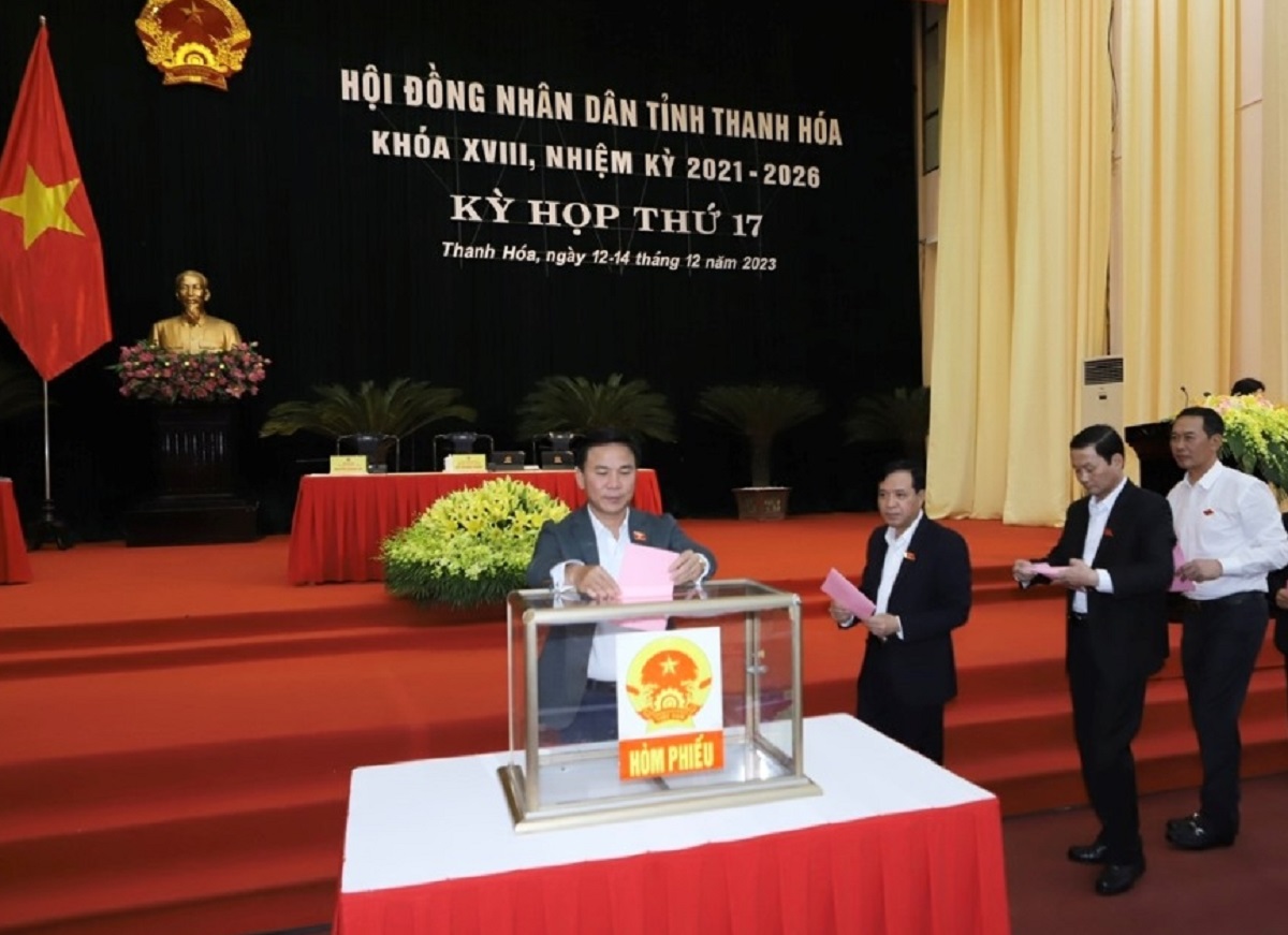 Công bố kết quả lấy phiếu tín nhiệm 29 chức danh chủ chốt của Thanh Hóa- Ảnh 2.