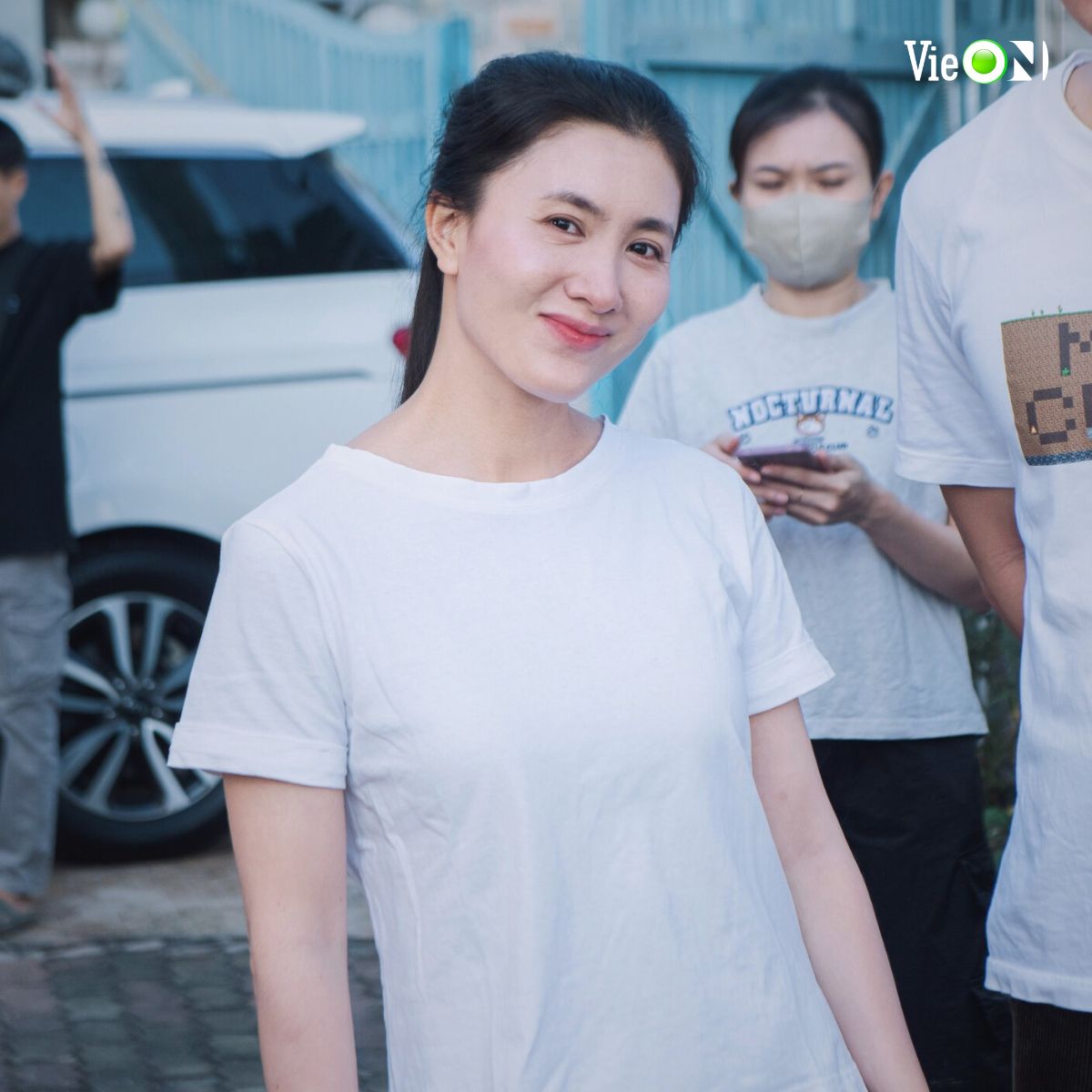 Thúy Ngân khoe sắc, tái hợp cùng Jun Phạm- Ảnh 7.
