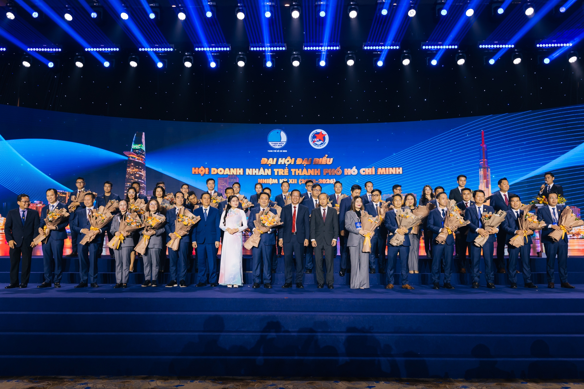 Tổng Gi&aacute;m đốc C&ocirc;ng ty CP V&agrave;ng bạc đ&aacute; qu&yacute; Ph&uacute; Nhuận được bầu l&agrave;m Chủ tịch Hội Doanh nh&acirc;n trẻ TP HCM- Ảnh 2.