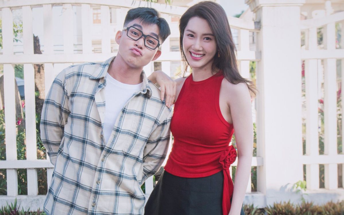Thúy Ngân khoe sắc, tái hợp cùng Jun Phạm