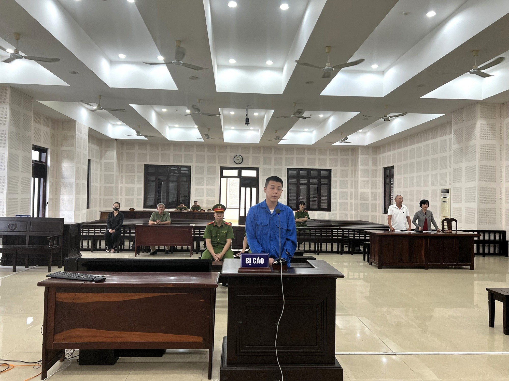Đà Nẵng: Xúi vợ người khác ly hôn, nam thanh niên bị đâm tử vong- Ảnh 1.
