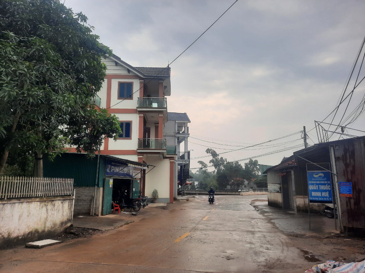 Vụ "phù phép" ki-ốt kinh doanh thành nhà tầng kiên cố: Chính quyền xã thừa nhận bất lực- Ảnh 5.