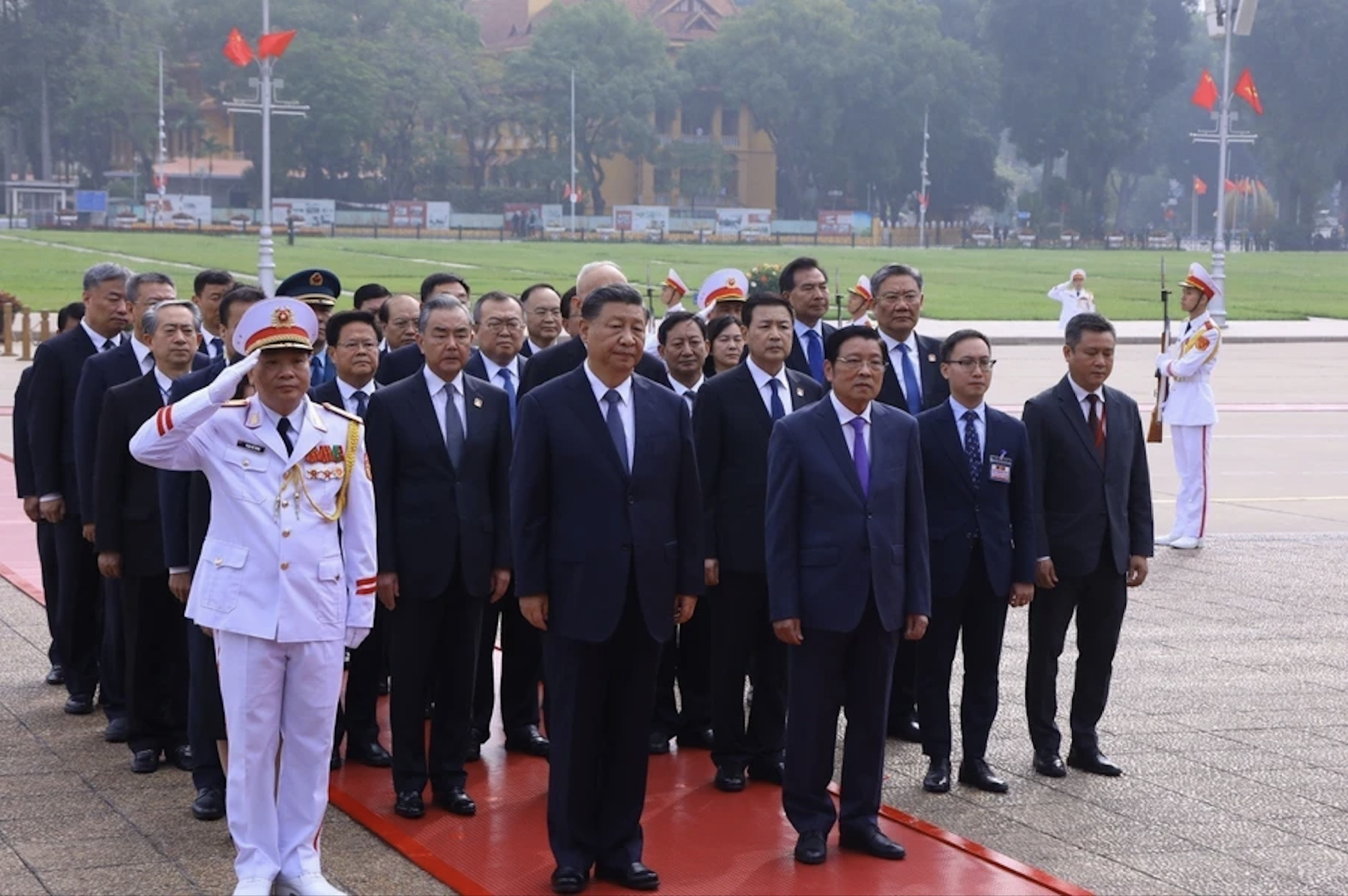 Tổng Bí thư, Chủ tịch Tập Cận Bình viếng Chủ tịch Hồ Chí Minh- Ảnh 6.
