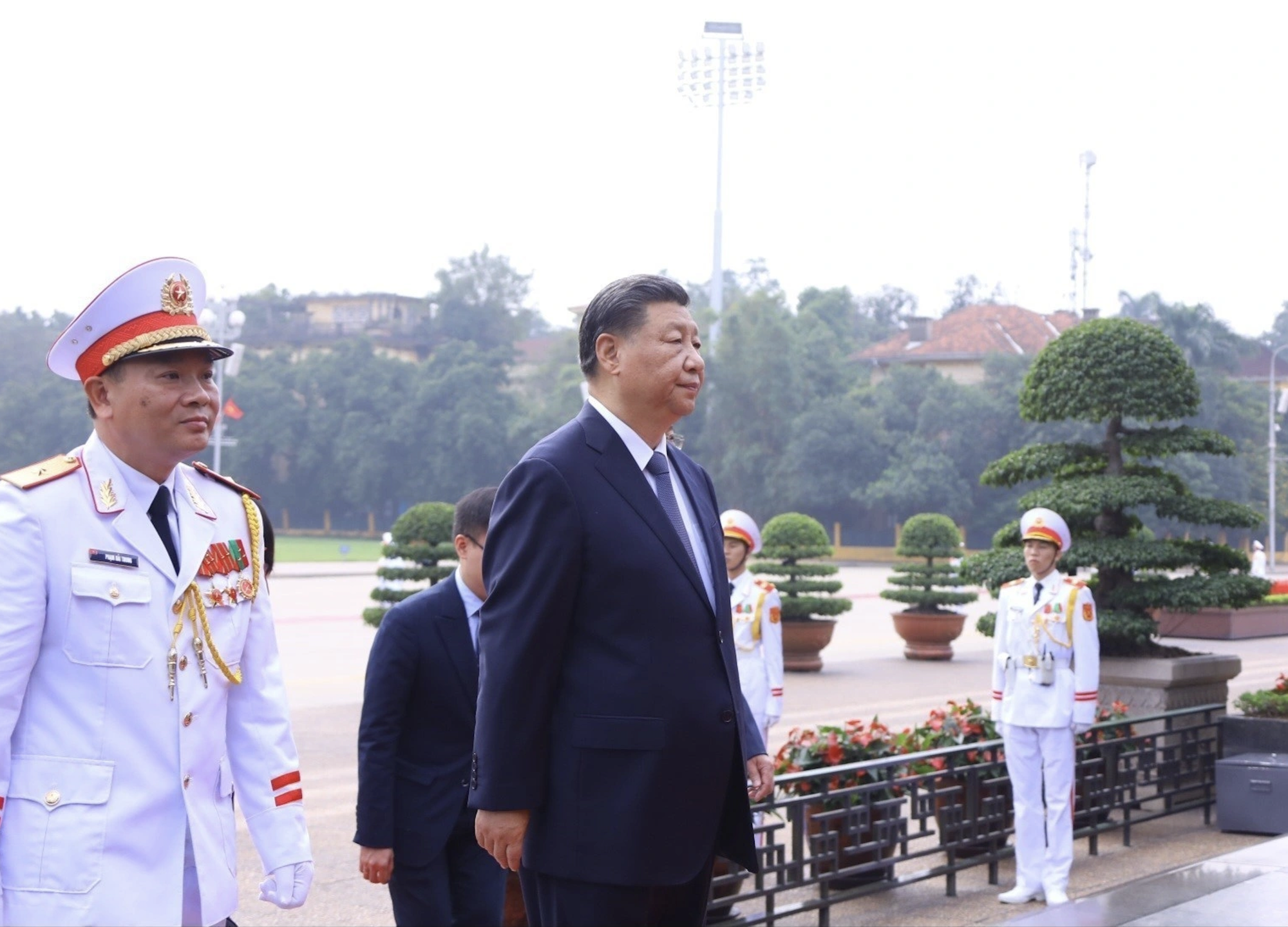 Tổng Bí thư, Chủ tịch Tập Cận Bình viếng Chủ tịch Hồ Chí Minh- Ảnh 7.