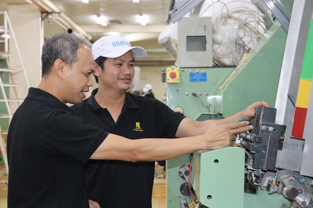 Thi đua lao động sáng tạo - Chìa khóa cho sự phát triển của Khatoco- Ảnh 1.