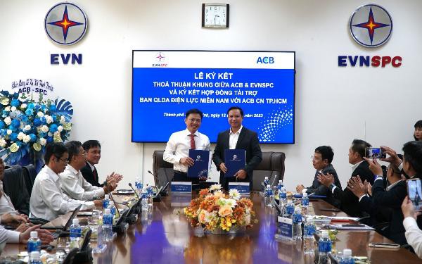 EVNSPC tăng cường hợp tác với ACB