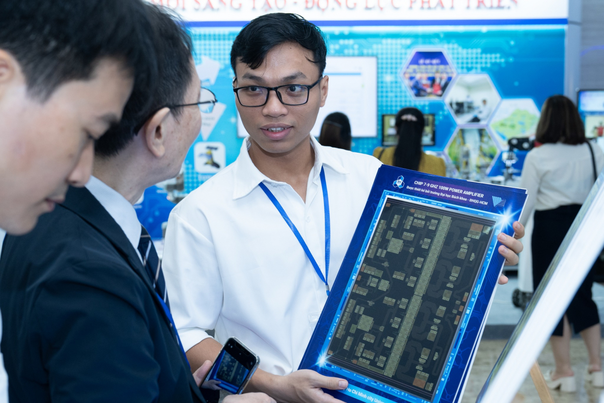 Mở ng&agrave;nh thiết kế vi mạch, c&ocirc;ng nghệ b&aacute;n dẫn tại 3 trường của ĐHQG TP HCM- Ảnh 1.