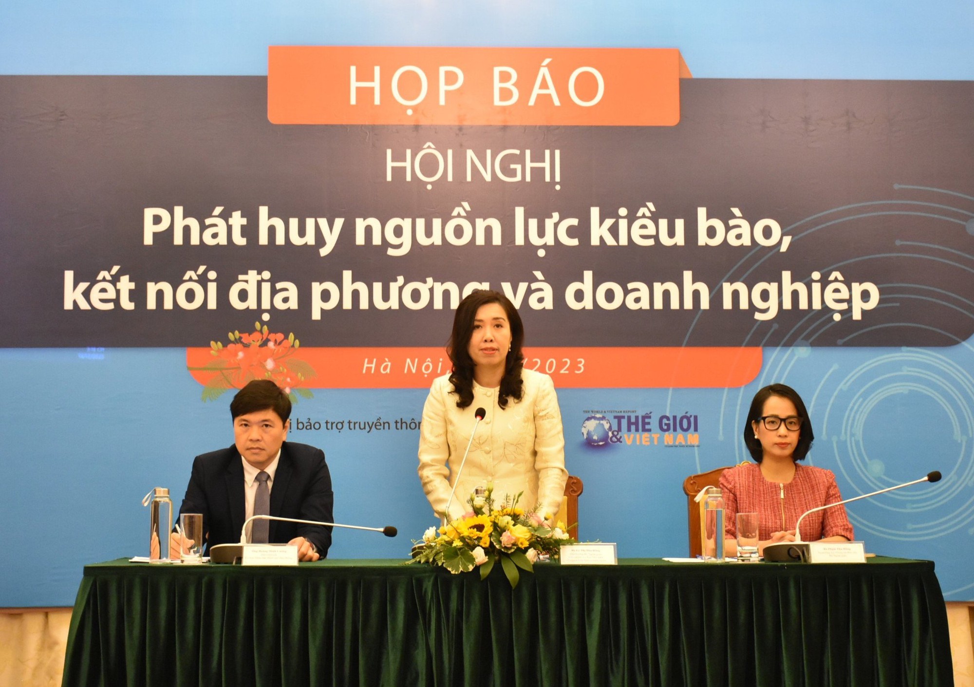 H&agrave;ng trăm kiều b&agrave;o về Việt Nam kết nối địa phương v&agrave; doanh nghiệp- Ảnh 1.