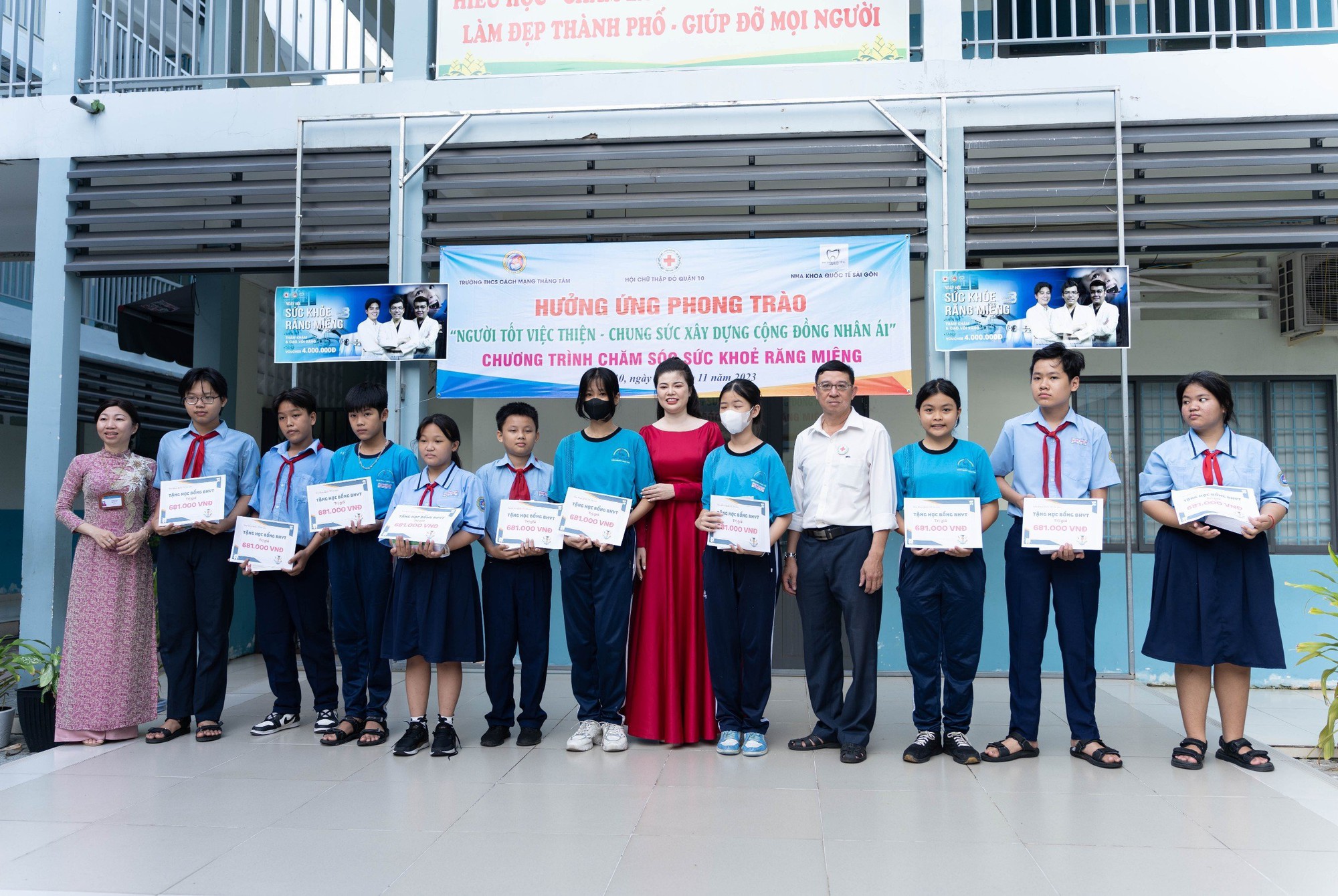 Nha khoa Quốc tế SG - Đồng hành cùng nụ cười Việt- Ảnh 1.