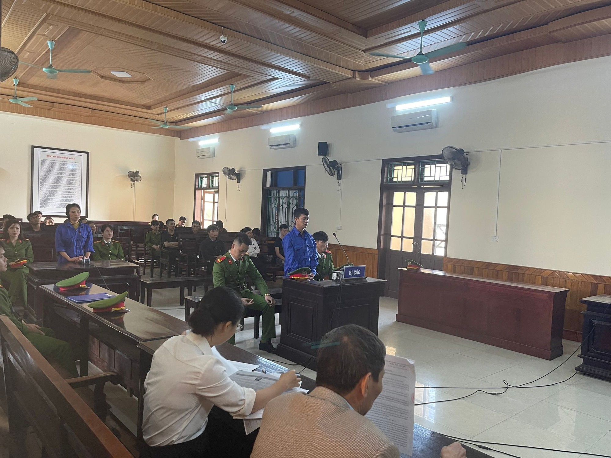 &Aacute;n tử cho 2 đối tượng mua b&aacute;n ma t&uacute;y- Ảnh 1.