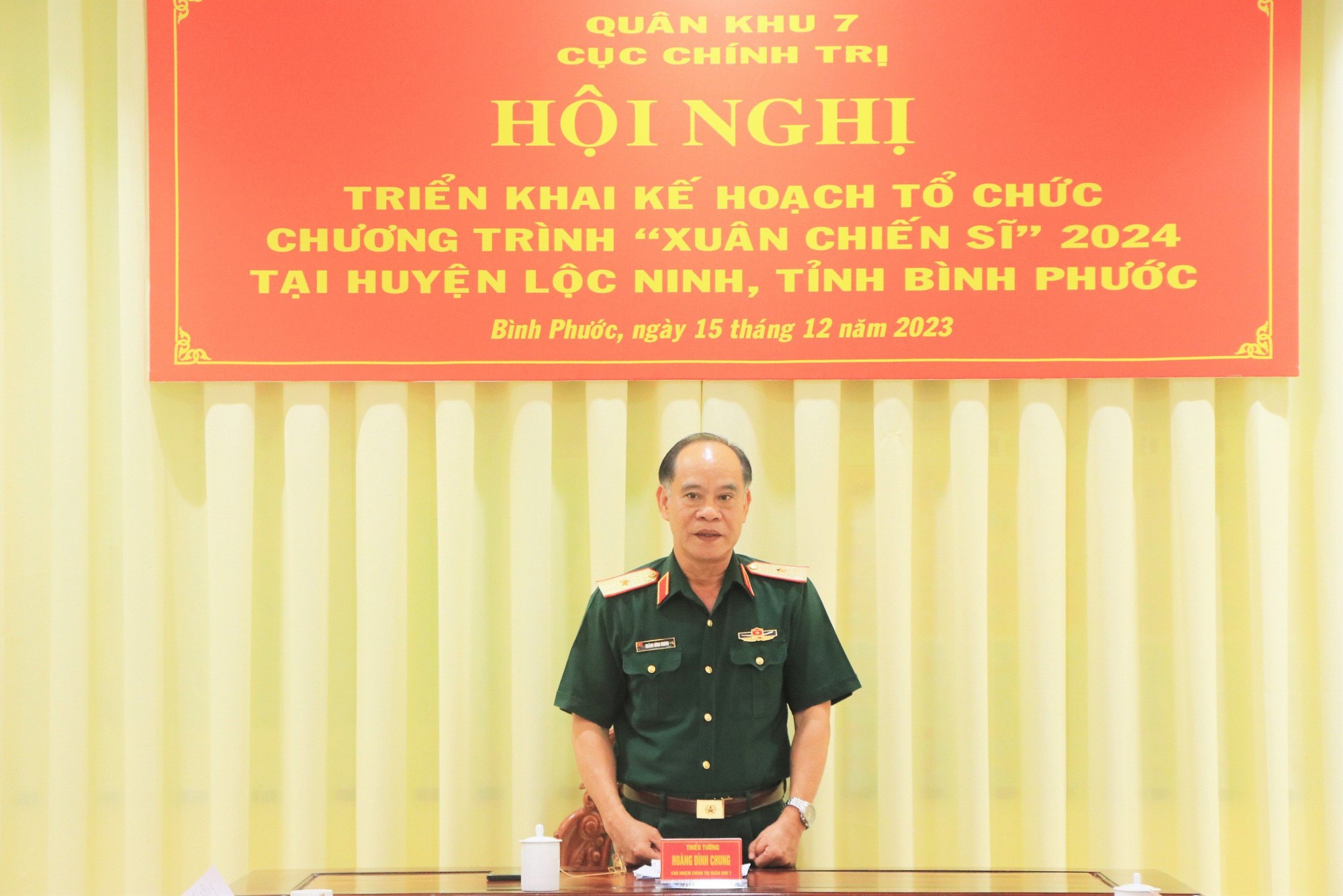 xuân tình nguyện