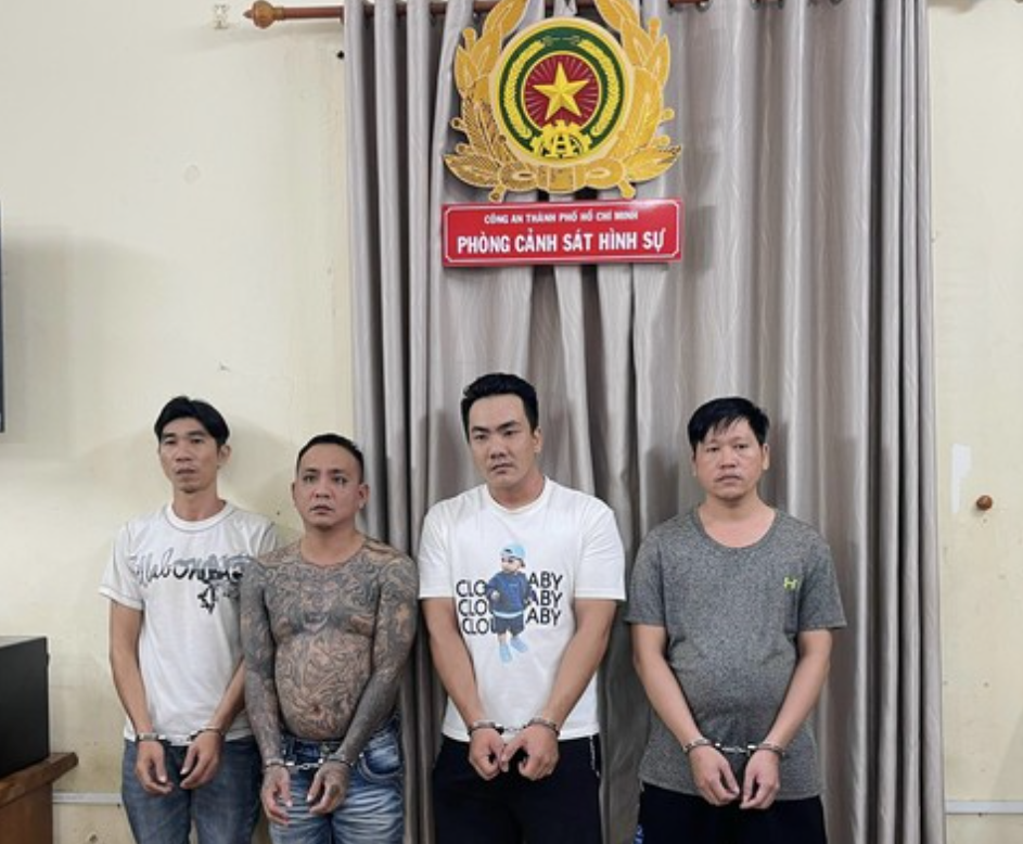 Công an TP HCM bắt khẩn cấp 3 nhóm "anh chị"- Ảnh 2.