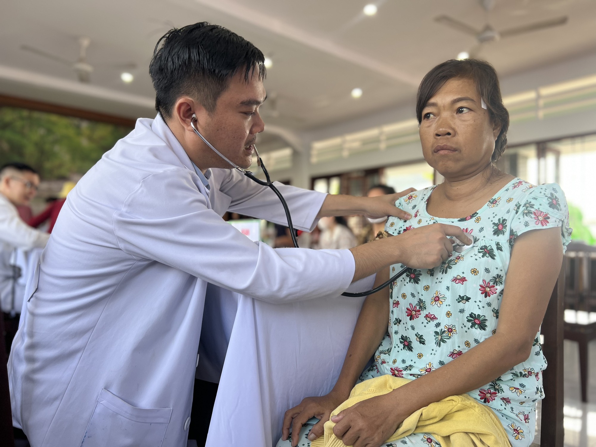 CLIP: Những h&igrave;nh ảnh ấm &aacute;p tại một gi&aacute;o xứ ở B&igrave;nh Dương- Ảnh 3.