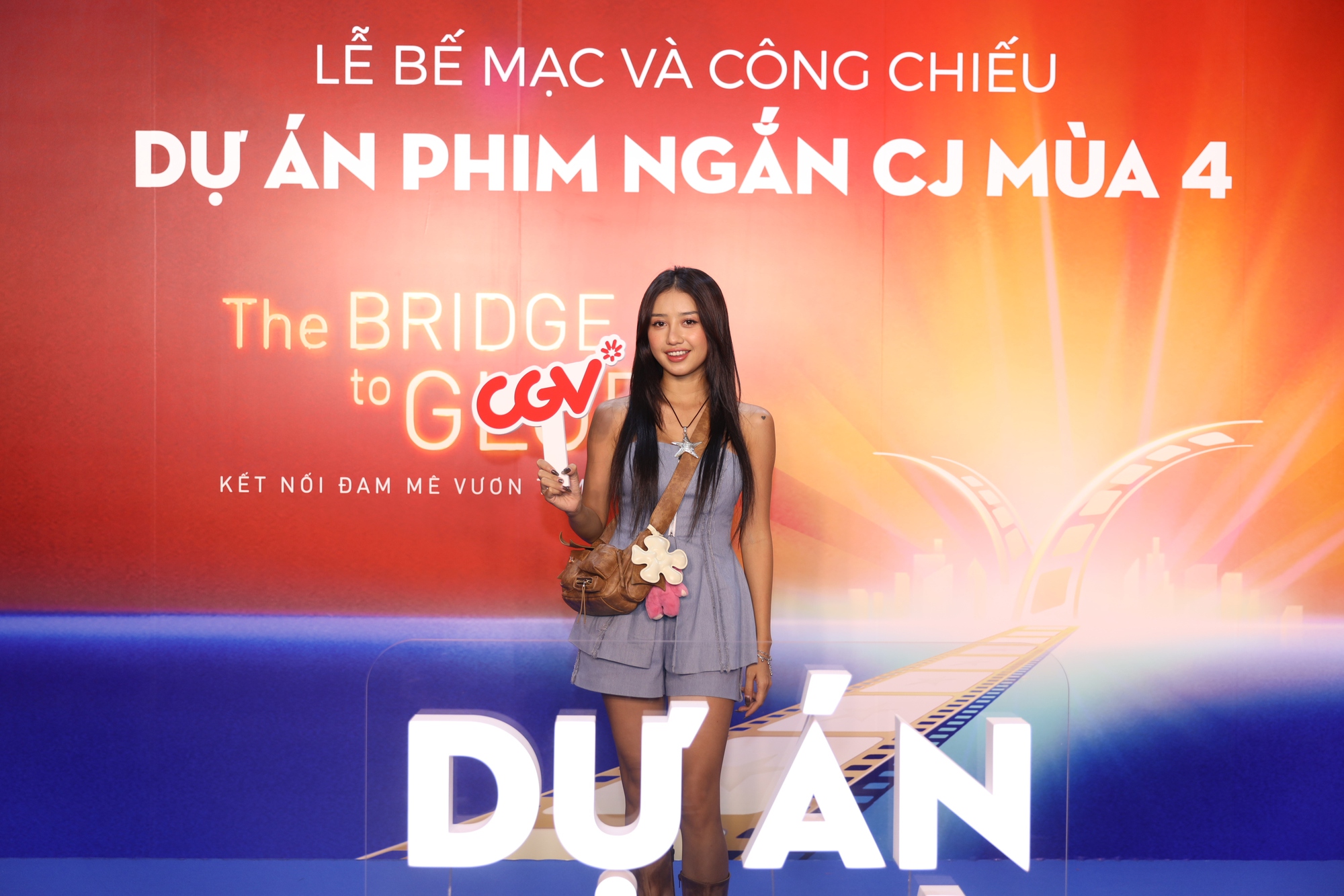 Diễn vi&ecirc;n Trịnh Thảo
