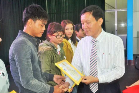 Cựu ph&oacute; chủ tịch Quảng Nam Trần Đ&igrave;nh T&ugrave;ng "g&acirc;y hậu quả rất nghi&ecirc;m trọng"- Ảnh 1.